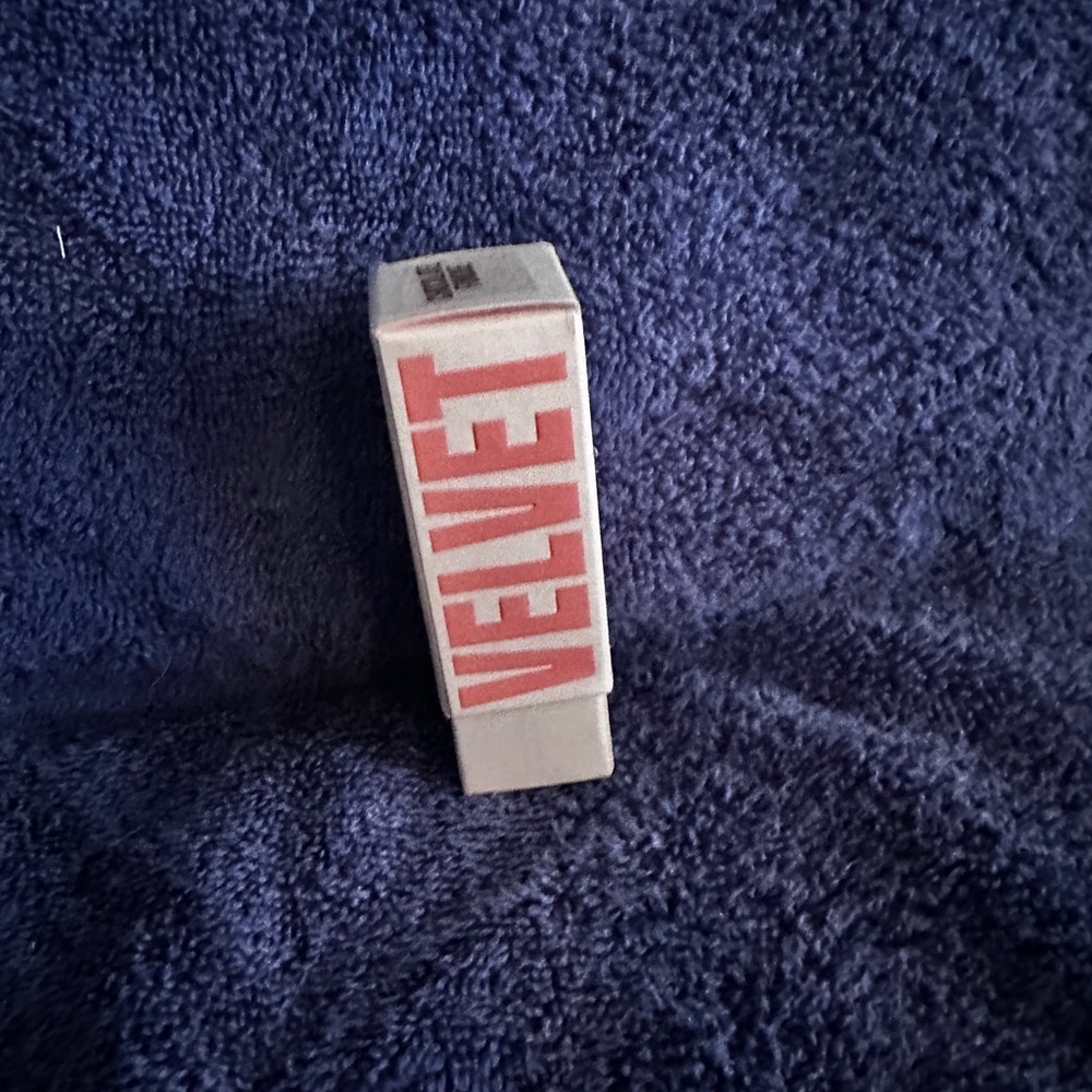 Jeffree Star Velvet Trap Lipstick Chocolate Fondue 3.3g 0.12oz - Picture 4 of 10